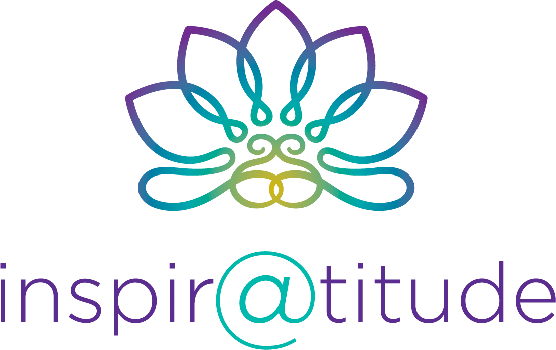 inspir@titude logotipo final - Rita Quina Lojas Renner